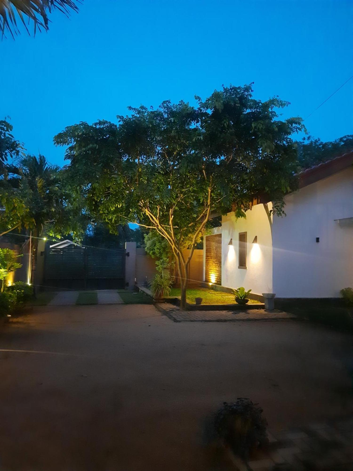 Villa A50 Negombo Exterior foto