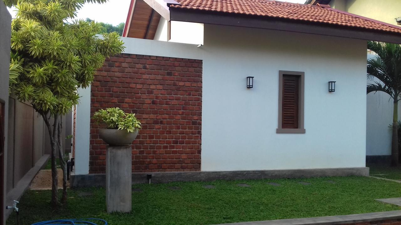Villa A50 Negombo Exterior foto